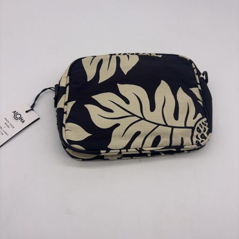 Aloha Collection Keep It Light Nylon Bag - Picture 2 of 4